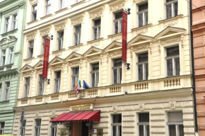  Hotel Malá Strana  Прага